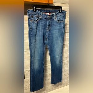 Lucky Brand Women’s Denim Ruby Sundown in Ol Captain wash size 10/30